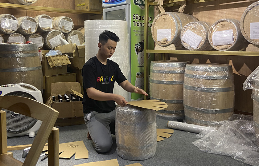 nơi bán thùng ngâm rượu Oak ở đâu